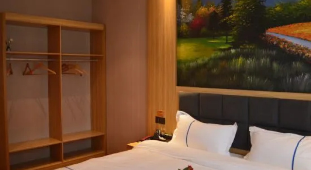 Люкс Deluxe Yafandisi Hotel (Zhengzhou Shengda School of Economics and Business Management)