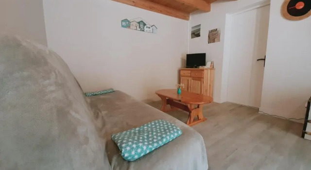 Коттедж с 2 комнатами Maison de Vacances 300 M de la Mer Proche Foret