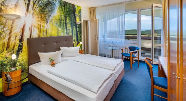 Семейный номер Standard с балконом AHORN Berghotel Friedrichroda