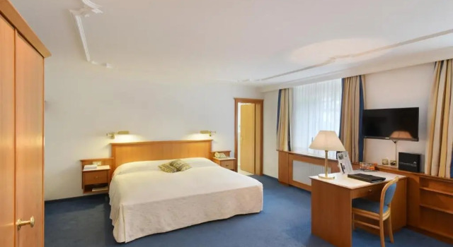 Трёхместный номер Standard Hotel Walther - Relais & Châteaux
