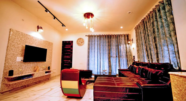 Vibhasa Cottage, Rezervovat Rekreační dům Nainital Uttarakhand