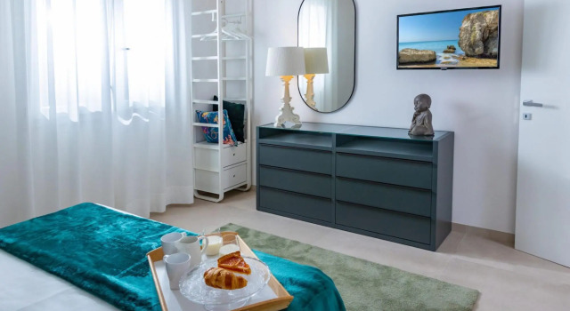 Villa TinaDea: Pool, Sea View, Beach 200 mt-Villa TinaDea, Забронировать Вилла Виллы Поццалло, Вилла