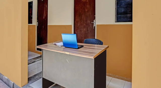 Hotel O Wonoayu Residence Syariah, Prenota Hotel Hotel a Sidoarjo con parcheggio, Parcheggio