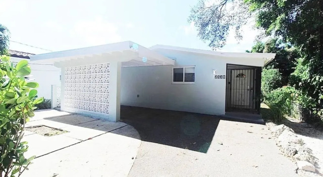 3BR 2BA Coral Terrace House by ASVR-2530, Rezervovat Hotel Art Deco Historic District Florida