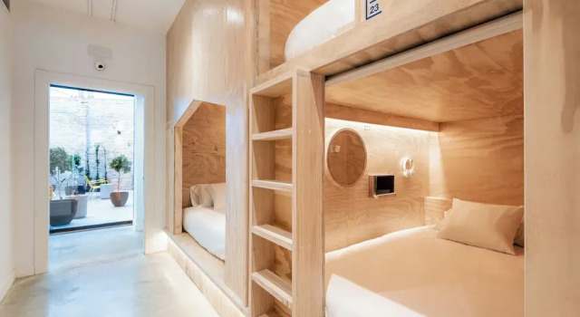 Colo Colo Hostel Valencia - Single Private Beds, Book Hostel Hostels in Valencia Coast, Hostel
