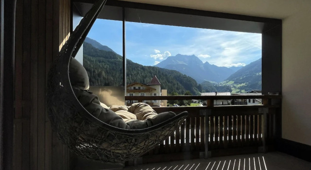 Полулюкс с балконом Hotel & Suites Glück Auf
