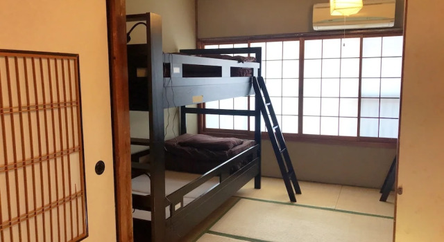 Четырёхместный номер Standard SUGIYA Guest House - Hostel