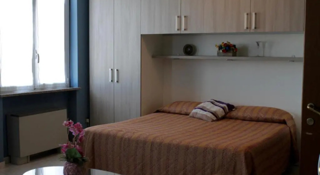 Четырёхместный номер Standard с красивым видом из окна Hotel Monumento