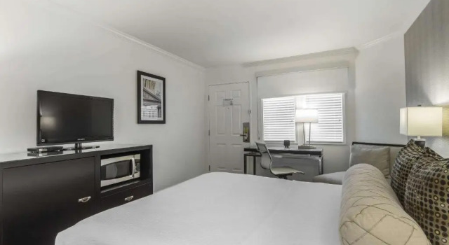 Номер Standard Inn Off Capitol Park, an Ascend Collection Hotel