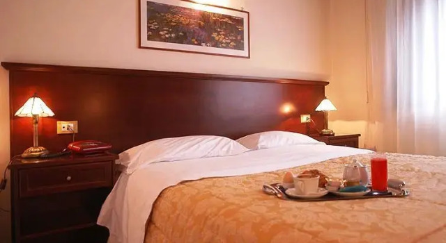 Hotel Rea
