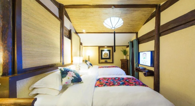Lijiang Yuntian Palace Hotel, Забронировать Отель Лицзян Юньнань, рядом с Улица Сквер-стрит Древнего города Даянь