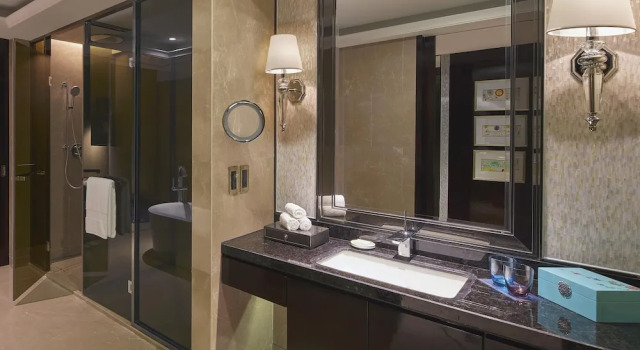 Номер Executive с видом на океан Hilton Haikou