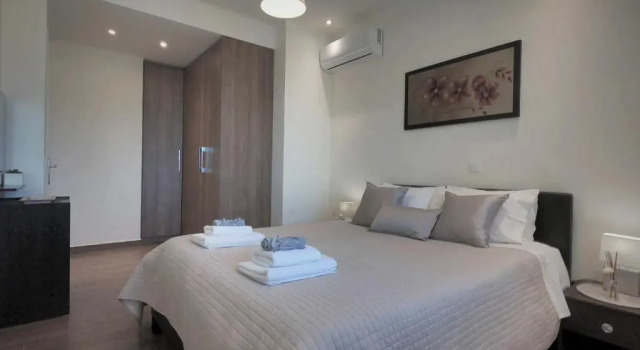 Sunshine Home 1 with Sea View, Забронировать Отель Керкира 