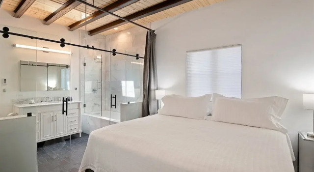 Georgia and Frida - Two Finely Appointed Casitas, One Private Compound, Downtown, Sleeps Two Couples, Two Kitchens