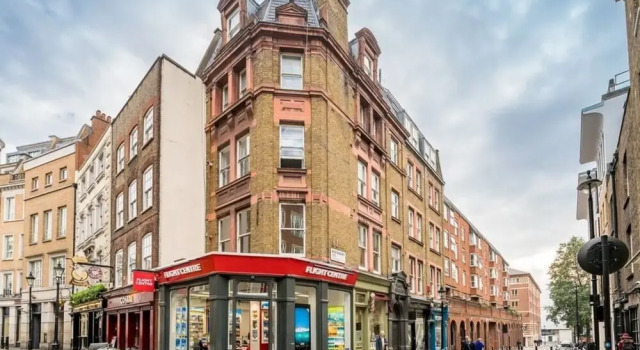 Modern 1 Bed apt Sleeps 4 in Covent Garden, Забронировать Отель Отели Лондона 3 звезды, рядом с Памятник «Боудикка и ее дочери», 3*