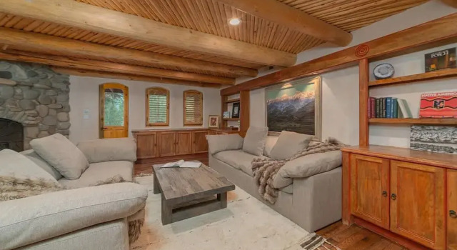 Absolutely Amazing Slopeside Mountain Lodge With spa, Book Ferieresort Hoteller i Telluride Ski med parkering, Parkering