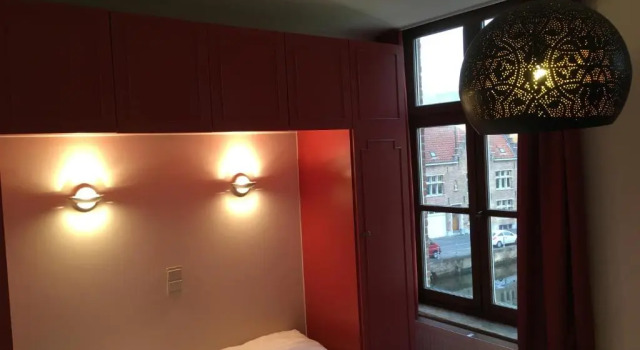 Номер Standard Uilenspiegel Brugge