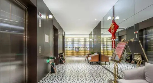 Holiday Inn Hongxuan (Jinan Olympic Sports Center Hanxu Jingu Branch), Prenota Hotel Hotel a Shandong con parcheggio, Parcheggio