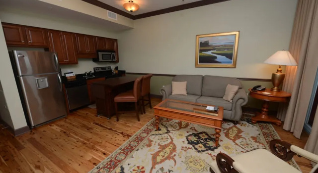 Люкс с балконом Water Street Hotel & Marina, an Ascend Collection Hotel