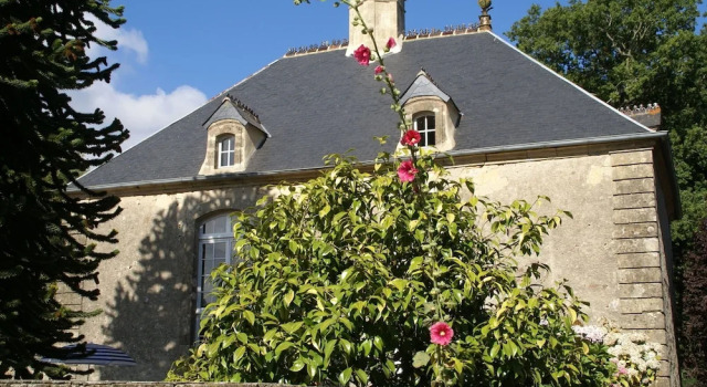 18th-Century Normandy Stay, Book Vacation Home Valognes Cotentin