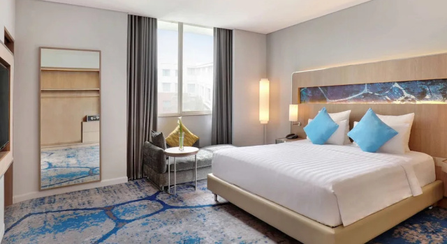 Двухместный люкс Premier Floor Deluxe Novotel Jakarta Mangga Dua Square