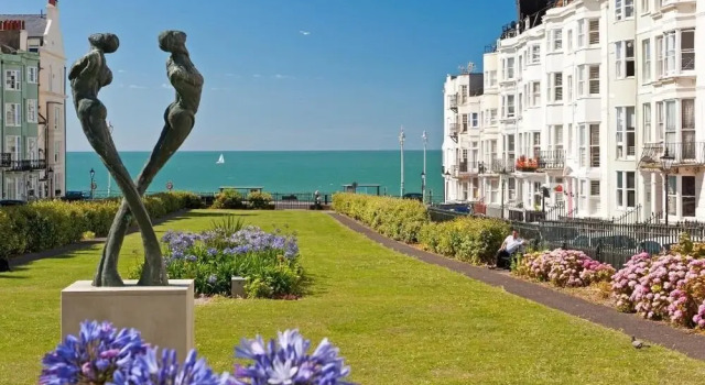 Hamptons Brighton
