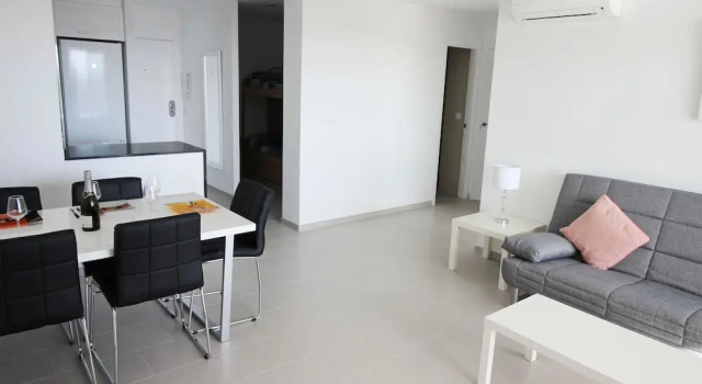 Apartment Overlooking the sea and the Port of Empuriabrava