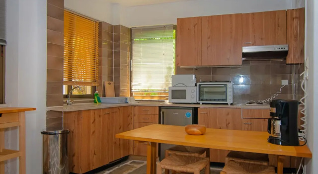 Люкс с балконом Apollonia Hotel Apartments