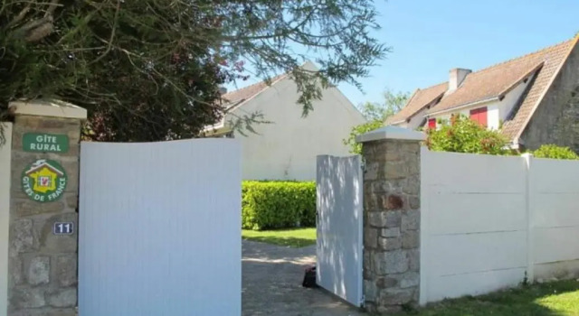 Gîte Charmant avec Cheminée, Jardin Clos et Equipements Bébé à Proximité de la Côte - FR-1-306-842, Забронировать Отель Сан-Мольф Loire-Atlantique