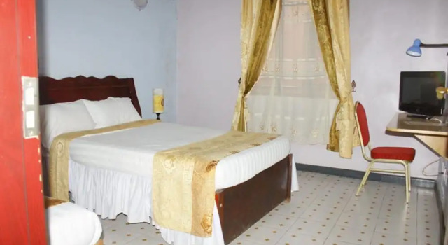 The Kryptonite Hotel, Đặt Khách sạn Khách sạn 3 sao ở Embu, 3*