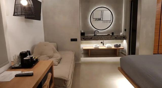 Avra Luxury Suites Mykonos, Забронировать Отель Тоурлос остров Миконос, рядом с Старый Порт Миконоса