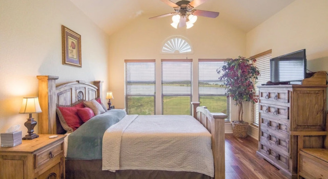Lakeside Haven 3 Bedrooms 2.5 Bathrooms Townhouse, Rezervovat Rekreační dům Canyon Lake Texas Hill Country