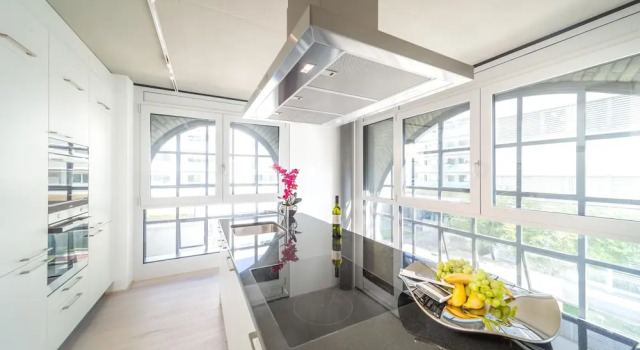LUXURIOUS CITY CENTRE APARTMENT VEVEY by GUESTLEE, Boek Appartement Vevey 