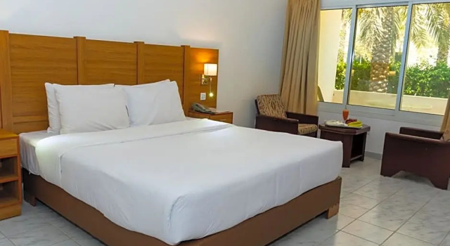 Двухместный номер с видом на сад Fujairah Hotel & Resort