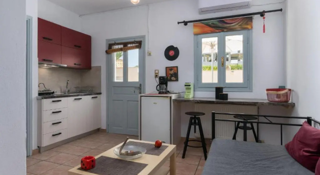 Adamas Comfy Homes I, Prenota Hotel Hotel a Milo con parcheggio, Parcheggio