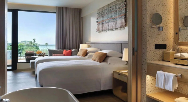 Номер Deluxe с видом на море Курортный отель Chatrium Rawai Resort Phuket