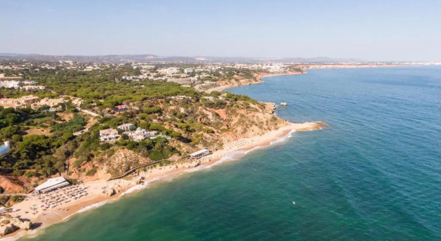 Вилла Villa Paradisius - Moradia moderna com piscina aquecível e BBQ - Albufeira