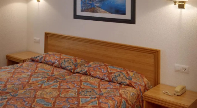 Трёхместный номер Standard с частичным видом на море Hotel Sorrabona