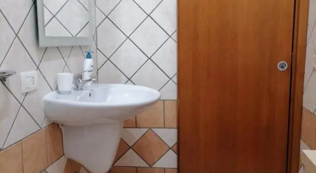 Cristina House, Забронировать Отель Отели Авола с парковкой, Парковка