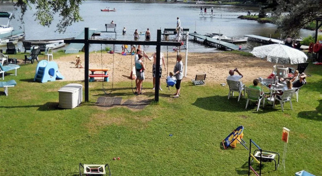 Sandrift Resort, Rezerwuj Ośrodek wypoczynkowy Hotele resortowe w The Dells, Ośrodek wypoczynkowy