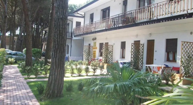 Villa Gardenia, Забронировать Вилла Эраклеа Линьяно-Ривьера