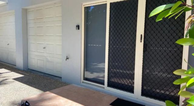 Коттедж Entire 2 bedroom townhouse - Four Mile Beach Escapes - your home away from home