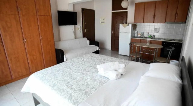 Papi's Apartments 2 - Studio, Забронировать Апартаменты/квартира Апартаменты Александруполиса, рядом с Церковь Святого Киприана, Апартаменты/квартира