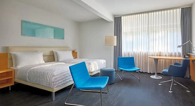 Номер Deluxe Le Méridien Frankfurt
