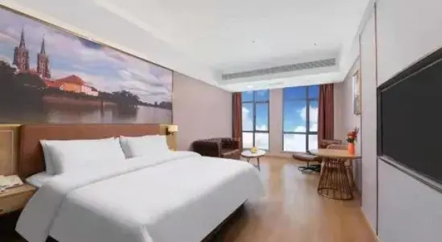 Люкс Deluxe Vienna Classic Hotel (Yongxing Times Square)