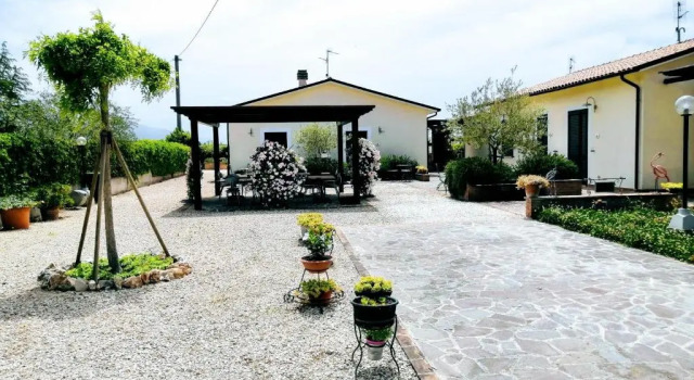 Апартаменты Residence Terra Dei Santi Country House