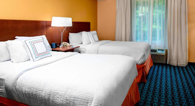 Fairfield Inn & Suites by Marriott - Emporia, Забронировать Отель Эмпория Виргиния