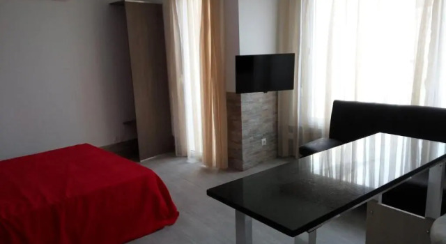 Студия Deluxe Apartaments IRI