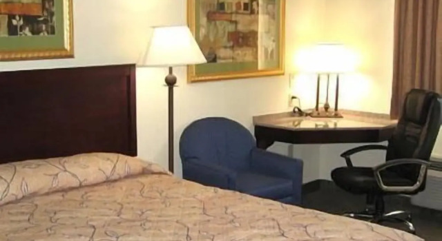 Номер Superior HomeTown Hotel Bryant