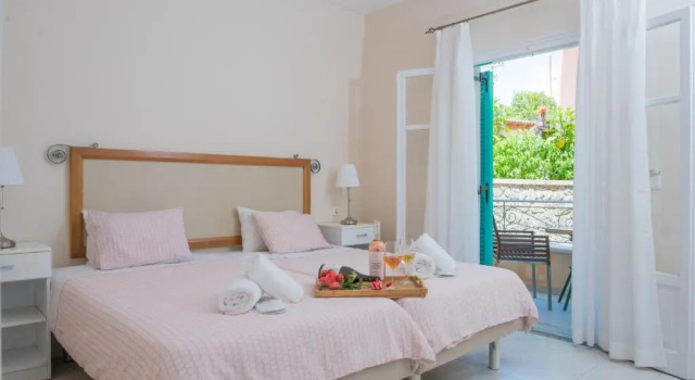 Апартаменты c 1 комнатой с видом на бассейн Averto Corfu Apartments